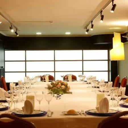 Ciudad De מלון ויגו